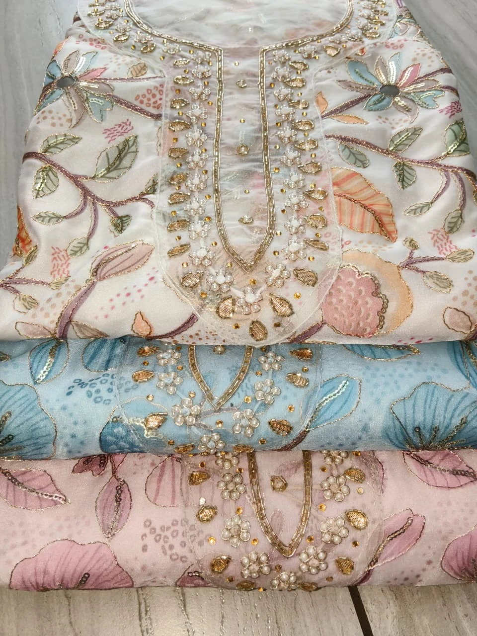 Roohaa Vol 24 - Image 11